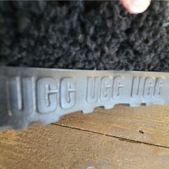 UGG OH FLUFFITA BLACK SHEEPSKIN SLIPPER SLIDE SANDALS 1120876 Size 8 - Picture 9 of 9